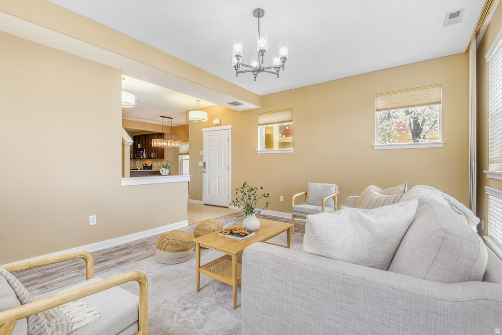 1114 N SHEPARD CREEK PKWY #10 Farmington, UT 84025