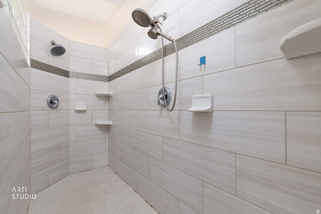 1209 E BEAR HOLLOW CV Draper, UT 84020