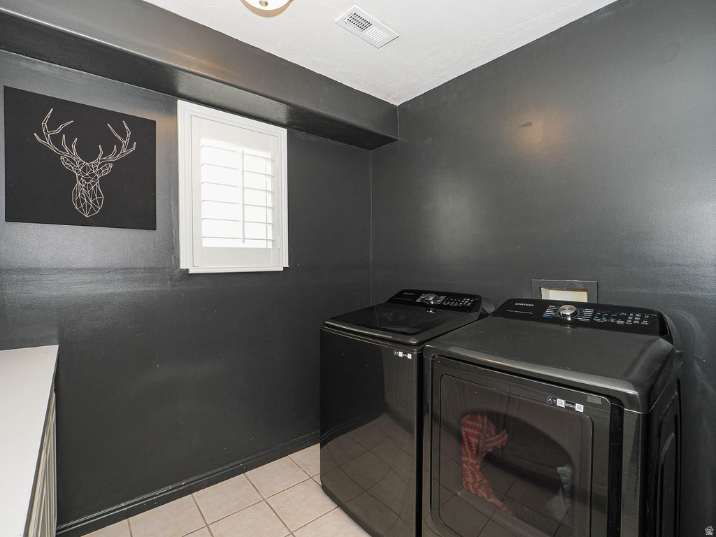 7335 S QUARTZ HILL DR West Jordan, UT 84081