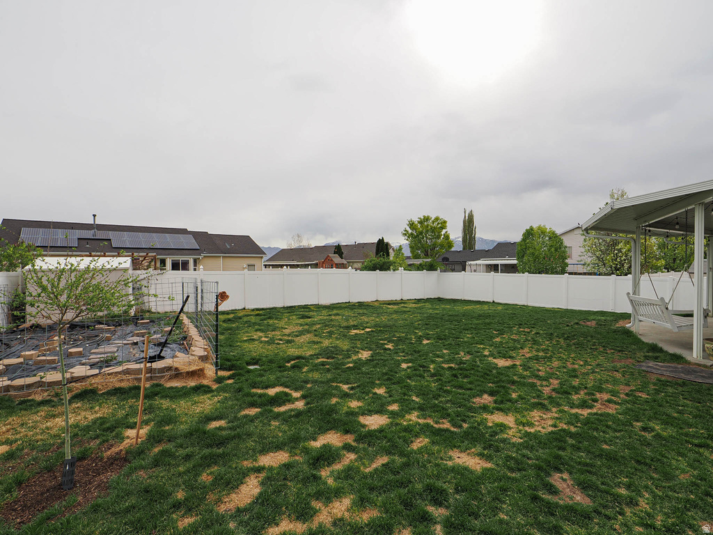 7335 S QUARTZ HILL DR West Jordan, UT 84081