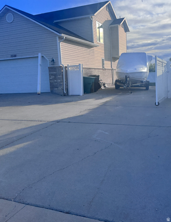 7335 S QUARTZ HILL DR West Jordan, UT 84081