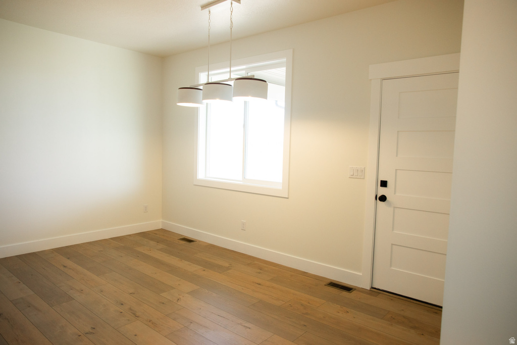 4586 S 6300 W Hooper, UT 84315