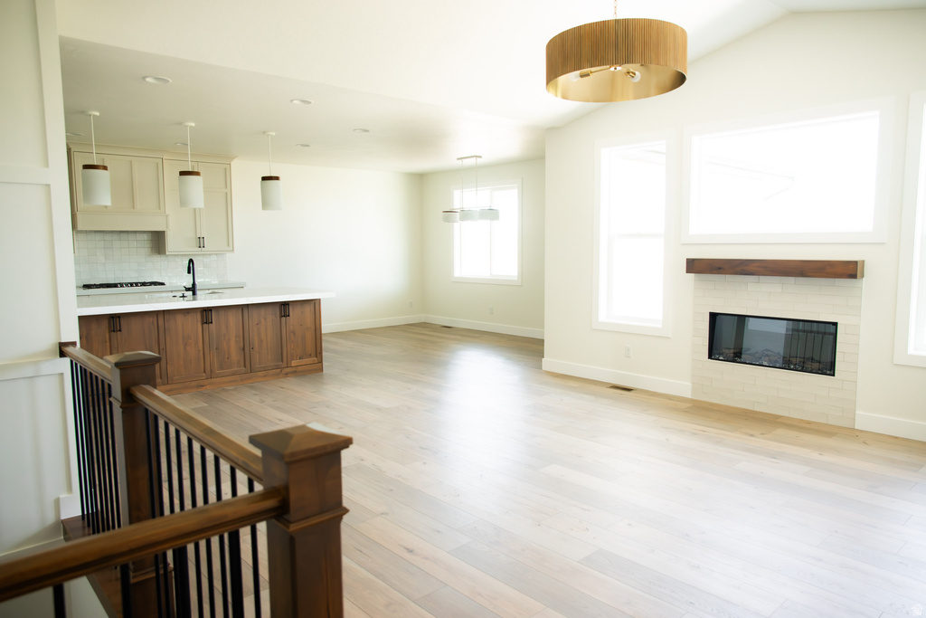 4586 S 6300 W Hooper, UT 84315