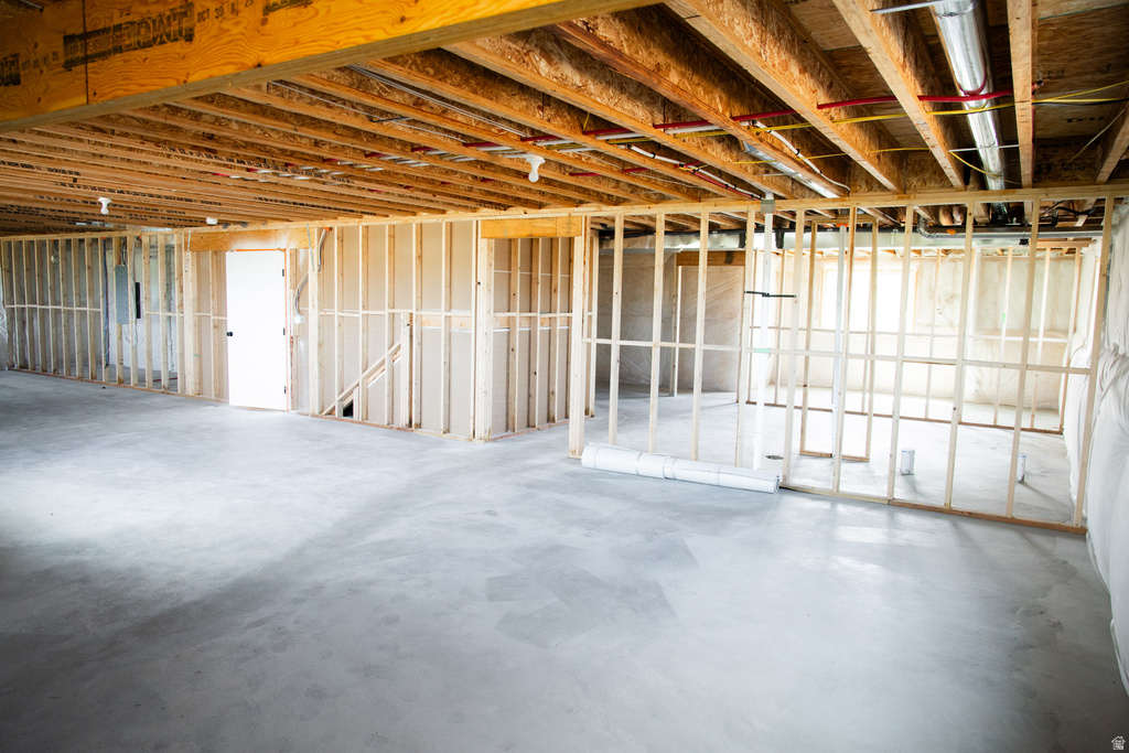 4586 S 6300 W Hooper, UT 84315