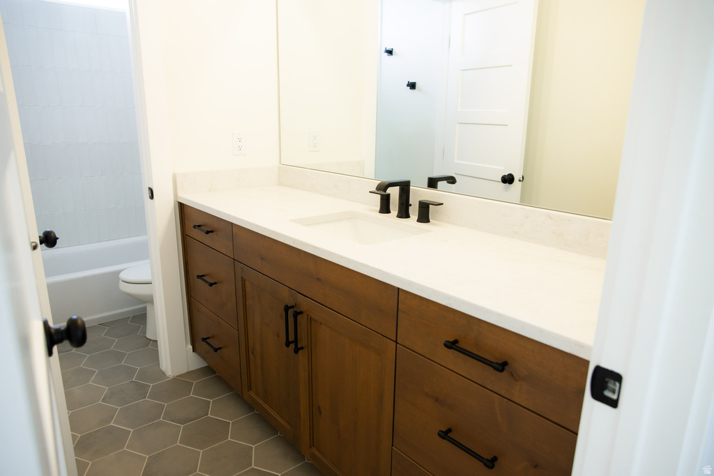 4586 S 6300 W Hooper, UT 84315
