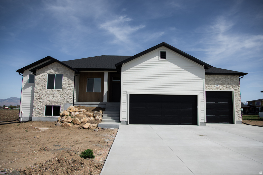 4586 S 6300 W Hooper, UT 84315