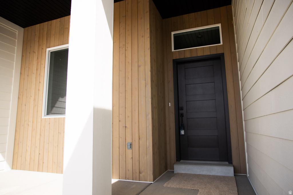 4586 S 6300 W Hooper, UT 84315