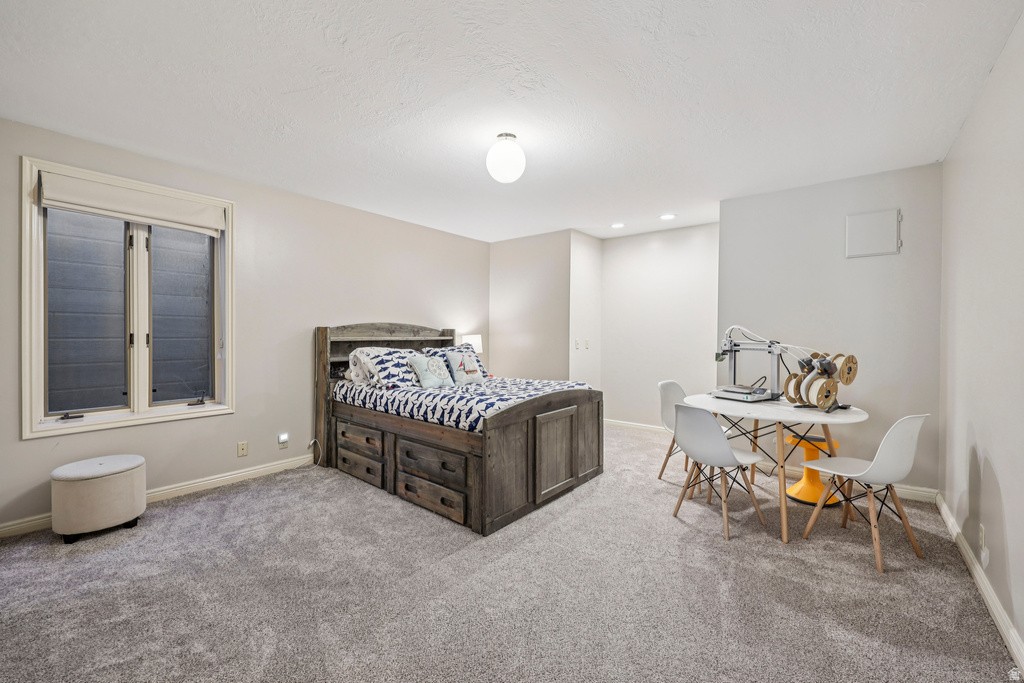 819 N JUNIPERPOINT DR Salt Lake City, UT 84103