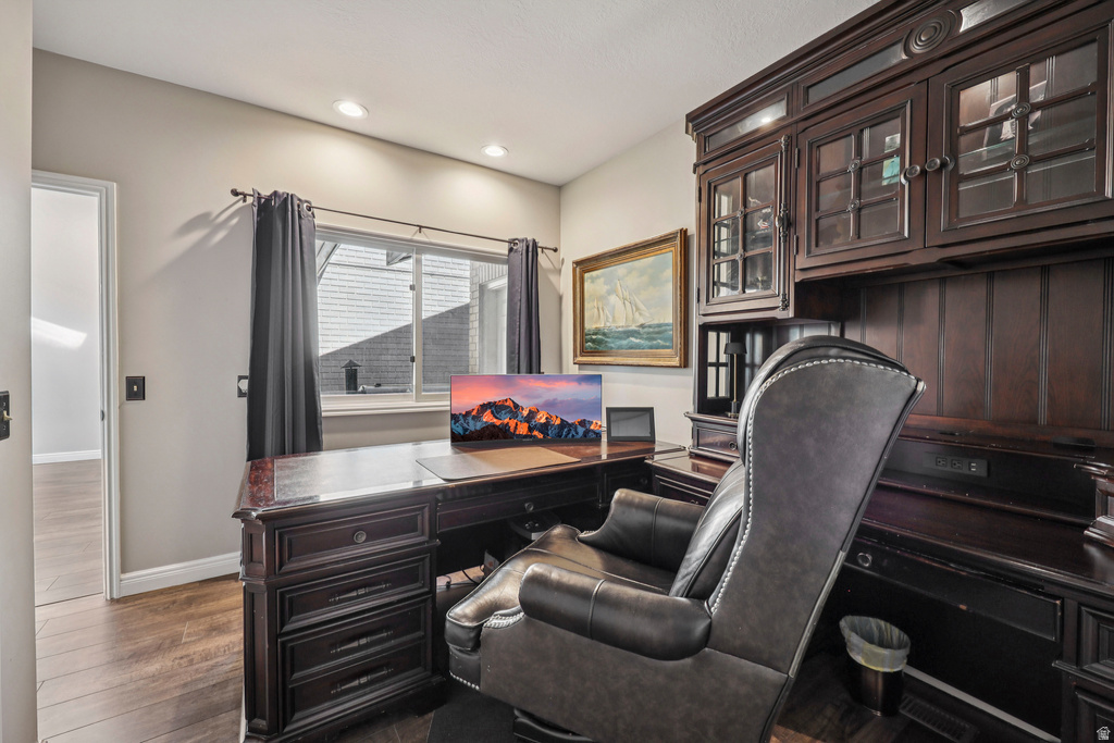 819 N JUNIPERPOINT DR Salt Lake City, UT 84103
