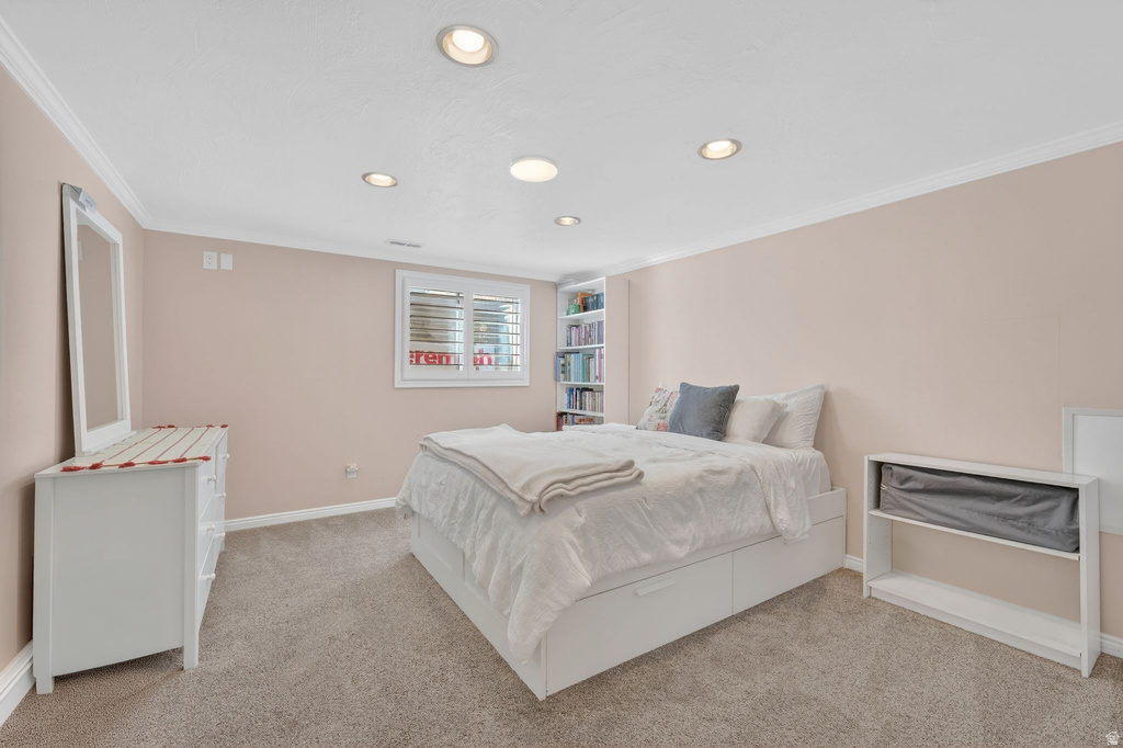 9609 S TJ DR Sandy, UT 84070