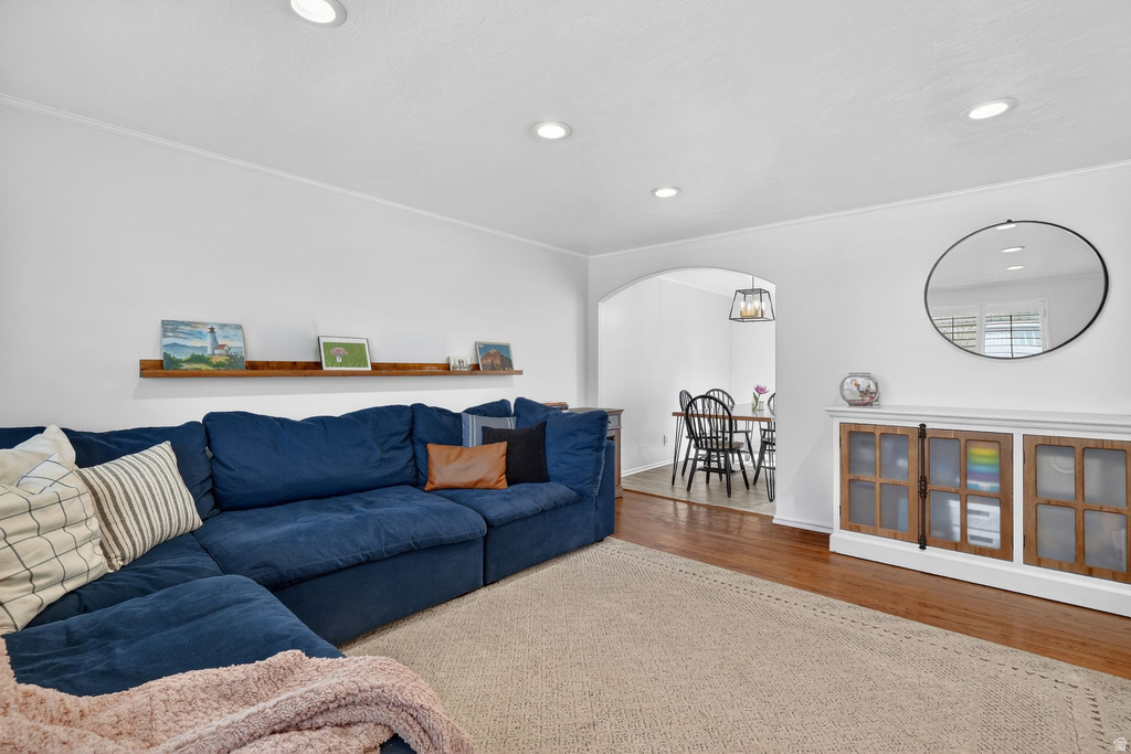 9609 S TJ DR Sandy, UT 84070