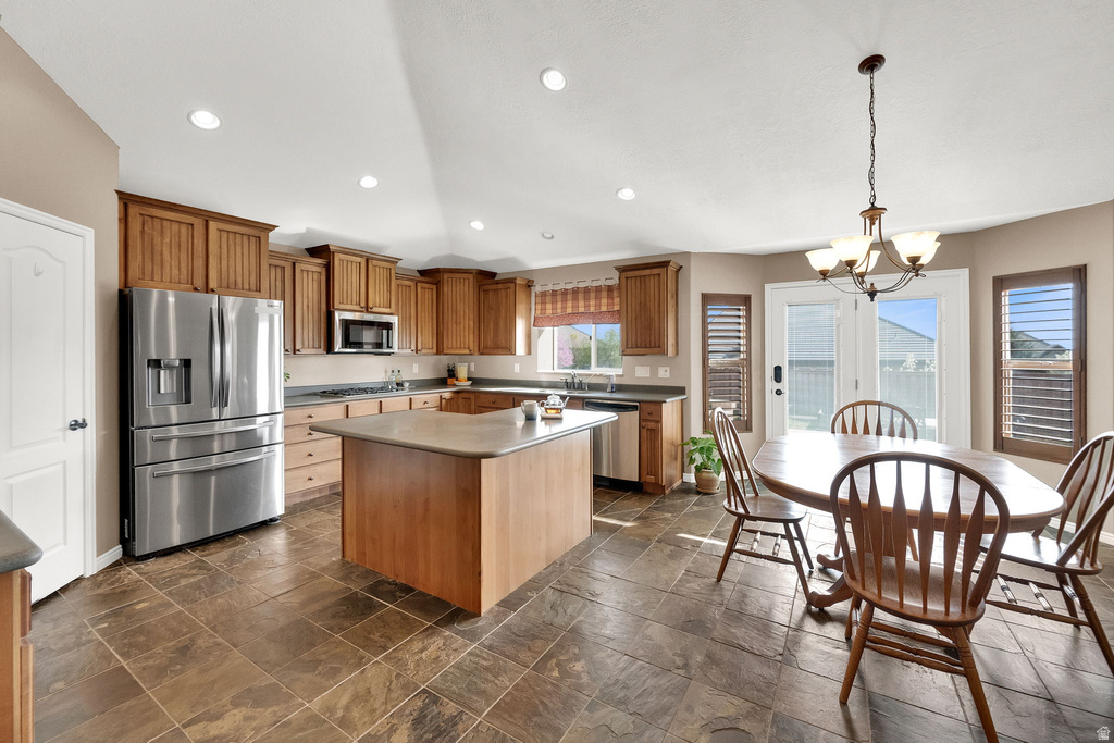 2141 W ASPEN WOOD LOOP Lehi, UT 84048