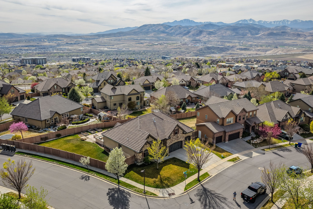 2141 W ASPEN WOOD LOOP Lehi, UT 84048