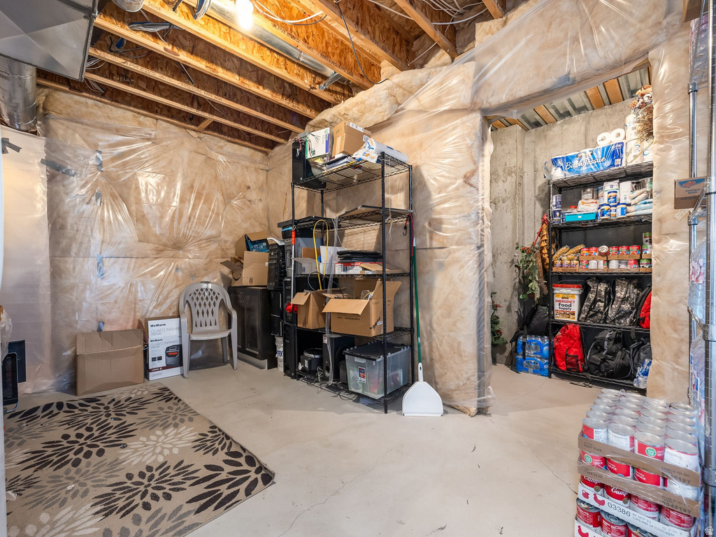 83 N SUNSET DR Vineyard, UT 84059