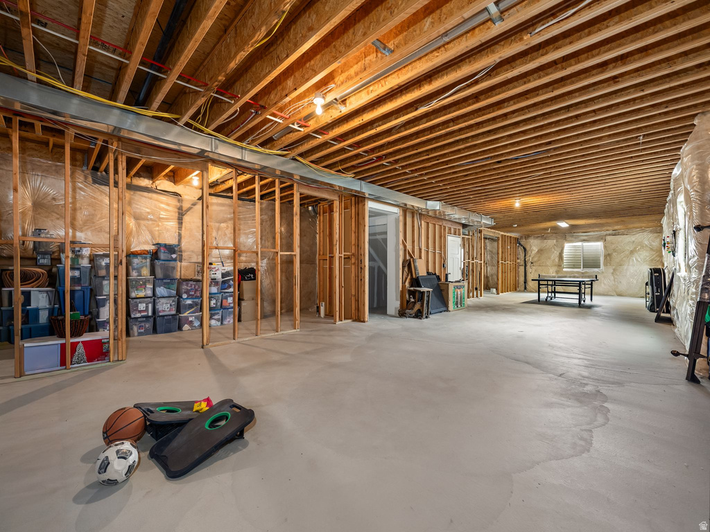 83 N SUNSET DR Vineyard, UT 84059