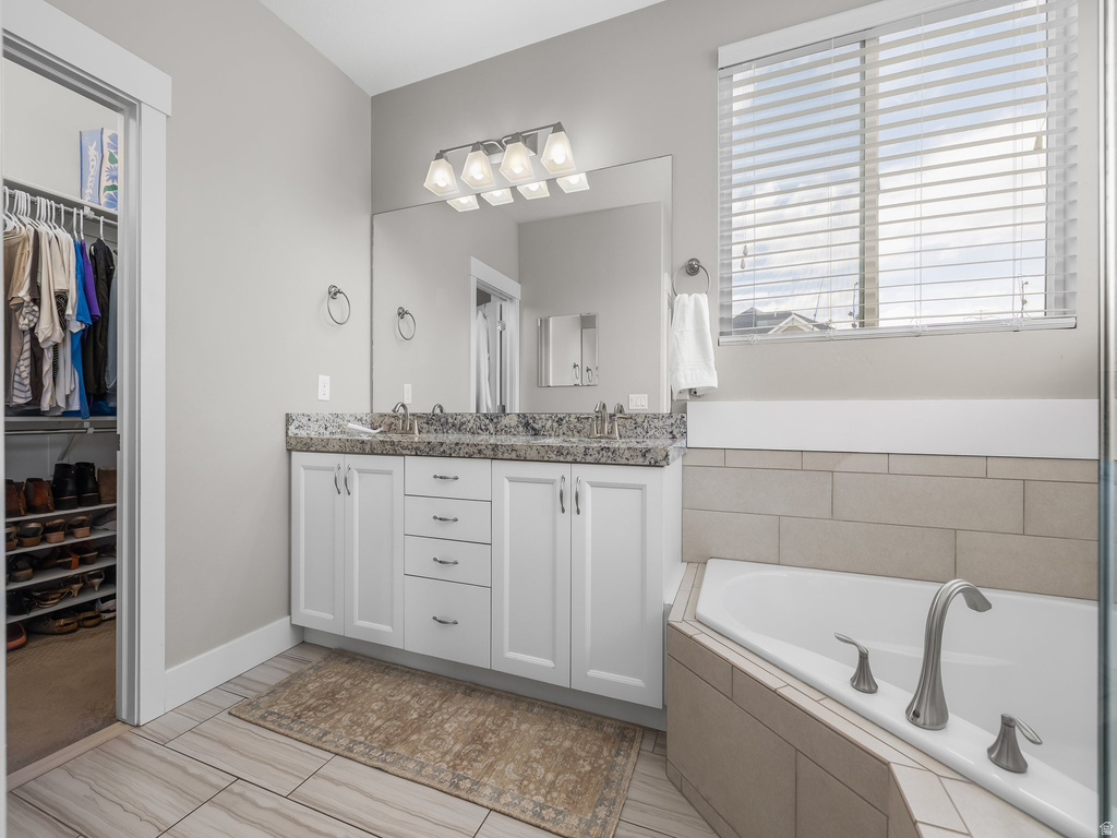 83 N SUNSET DR Vineyard, UT 84059