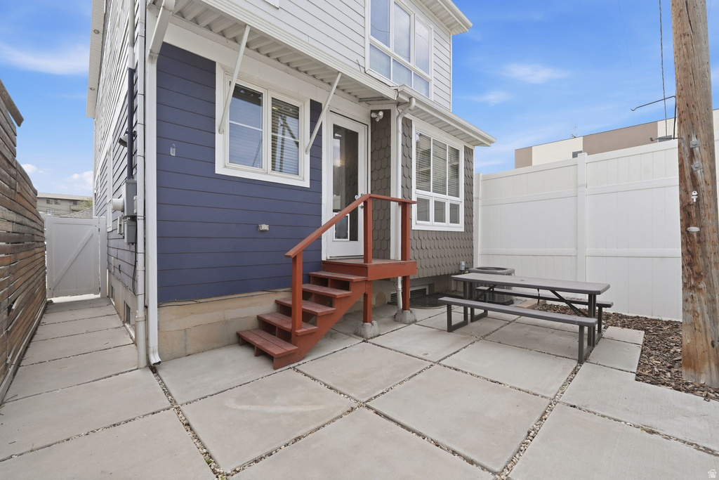 333 E STANTON AVE Salt Lake City, UT 84111