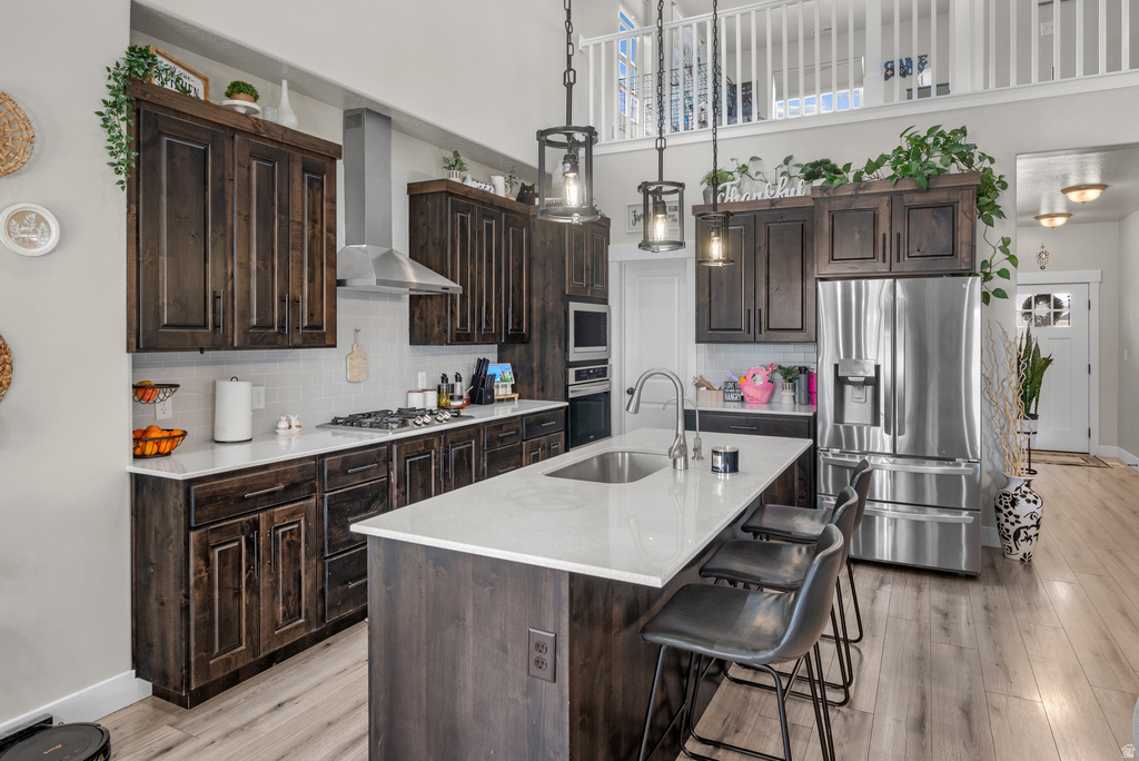 1085 N COACHMAN LN Spanish Fork, UT 84660