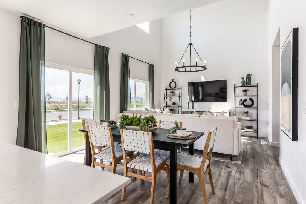 2094 E SWALLOW DR #4050 Eagle Mountain, UT 84005