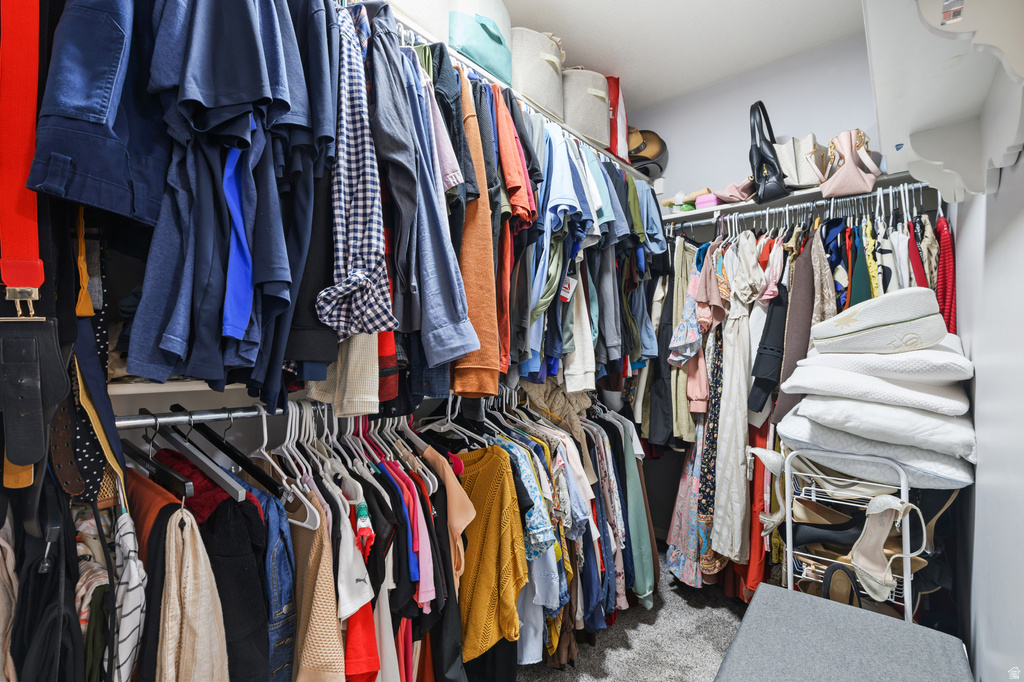 1064 E FORT LN Ogden, UT 84404