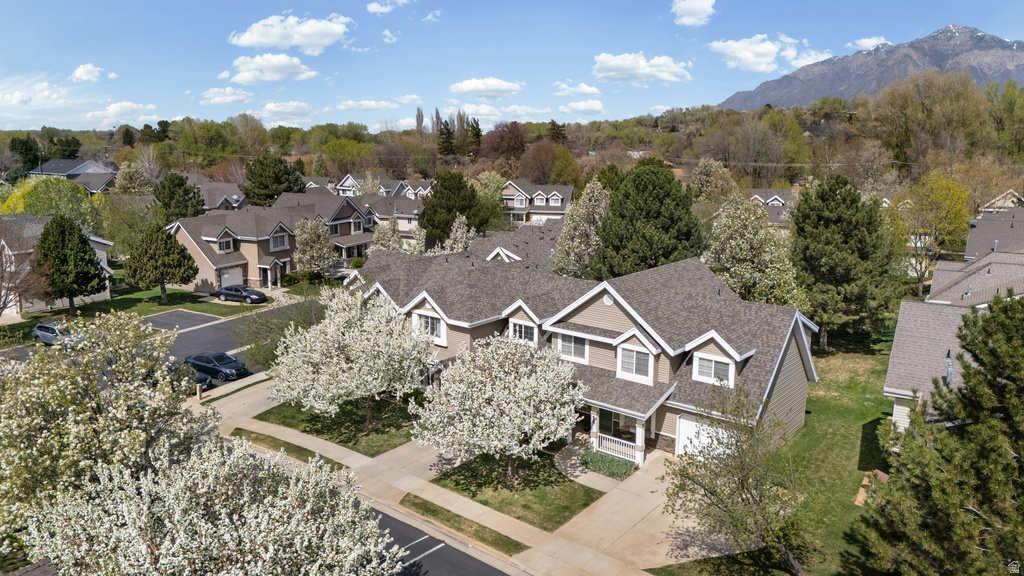 1064 E FORT LN Ogden, UT 84404