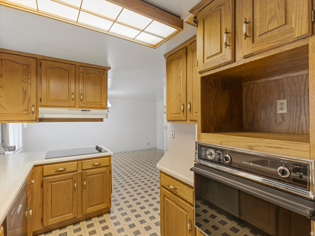 1204 E IRIS LN Millcreek, UT 84106