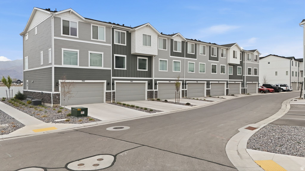 3965 N AGGIE DR Eagle Mountain, UT 84005