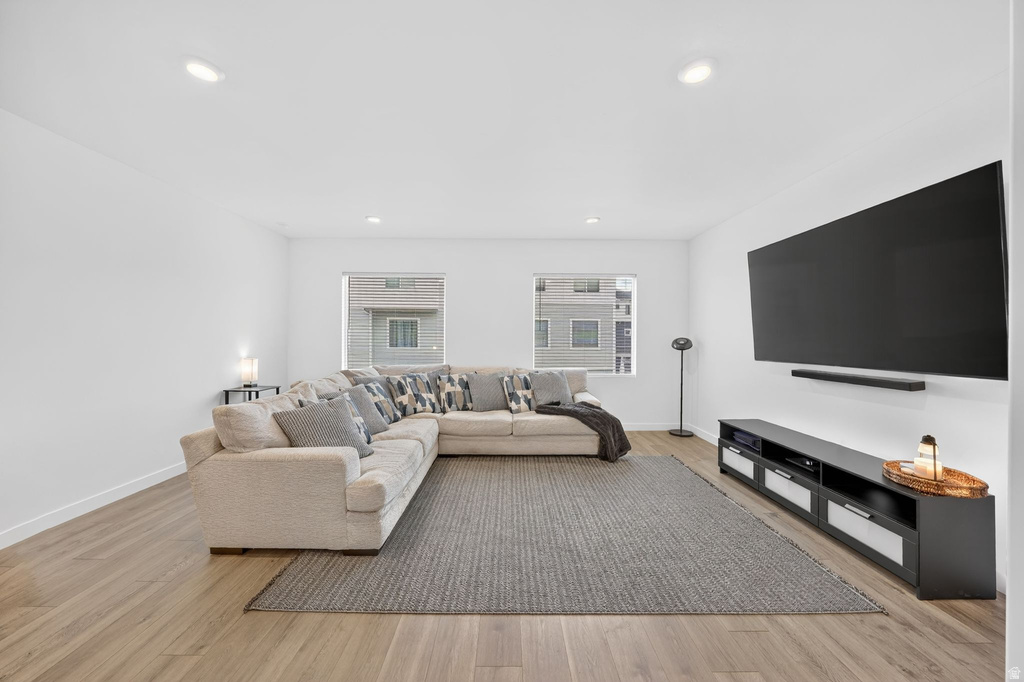 3965 N AGGIE DR Eagle Mountain, UT 84005