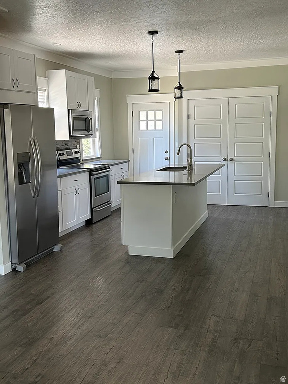 3210 S 7945 W Magna, UT 84044