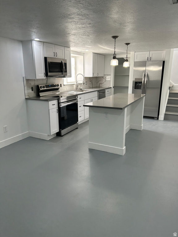 3210 S 7945 W Magna, UT 84044