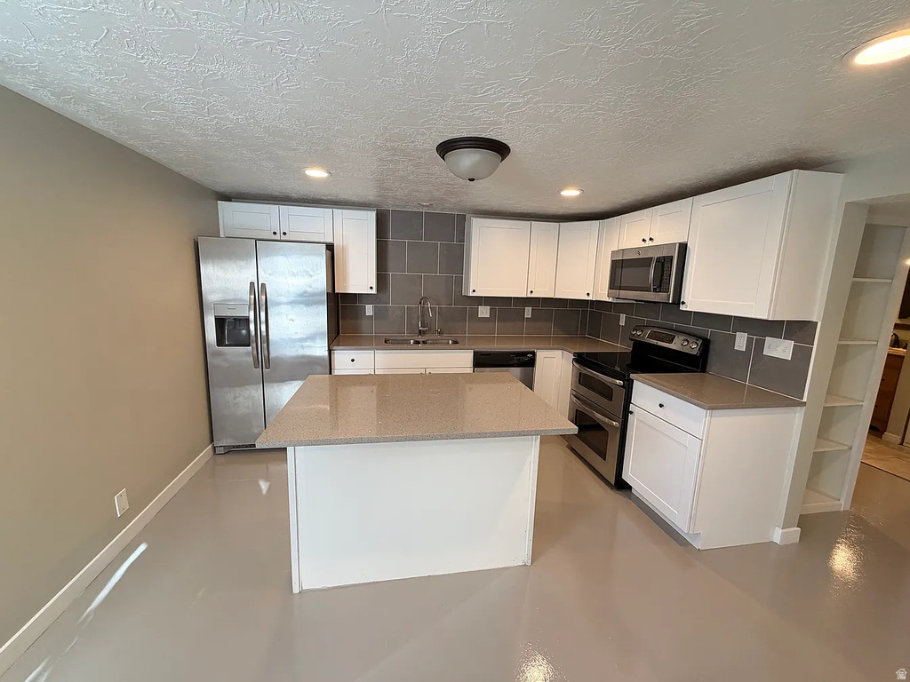 3157 S ELMER Magna, UT 84044