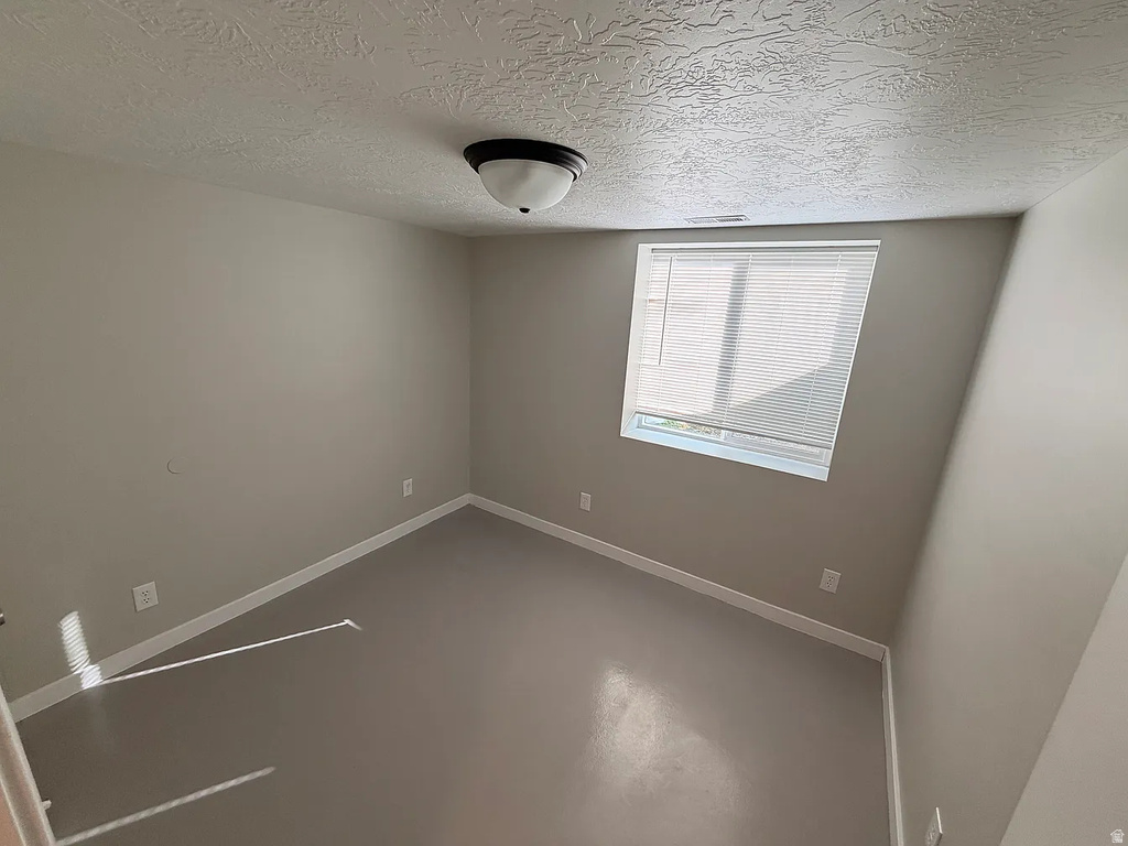 3157 S ELMER Magna, UT 84044