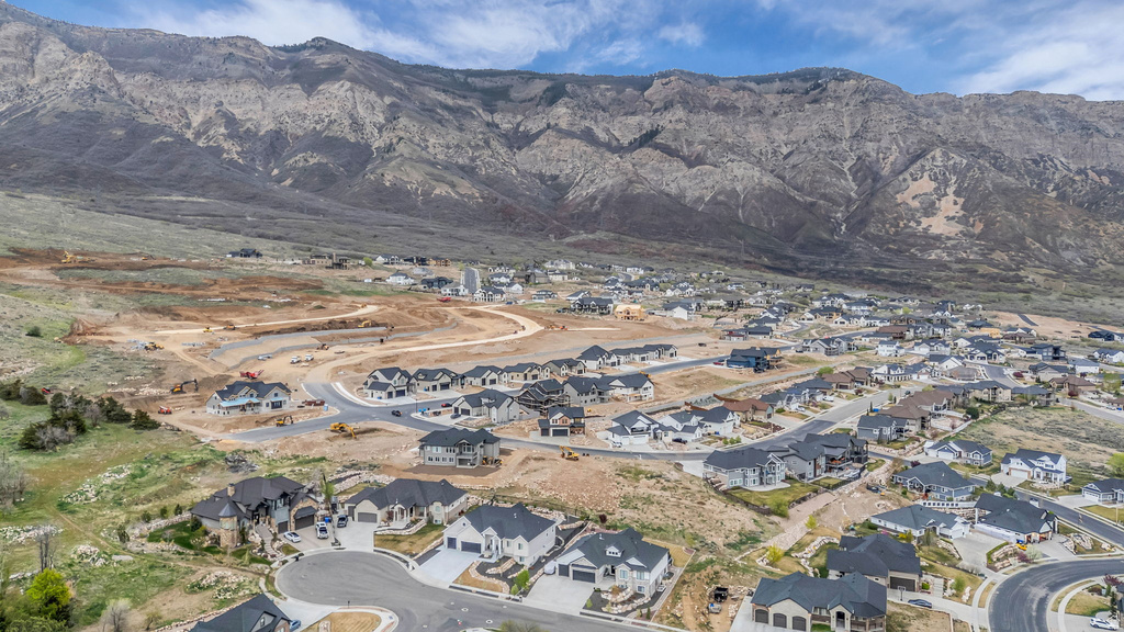 3820 N 600 E North Ogden, UT 84414