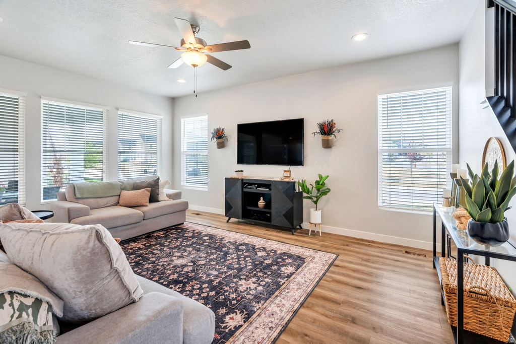 6281 W COPPER HAWK DR South Jordan, UT 84009