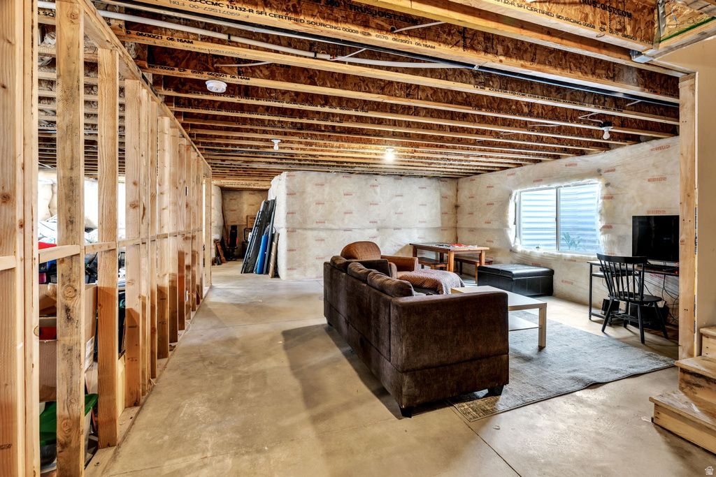 6281 W COPPER HAWK DR South Jordan, UT 84009