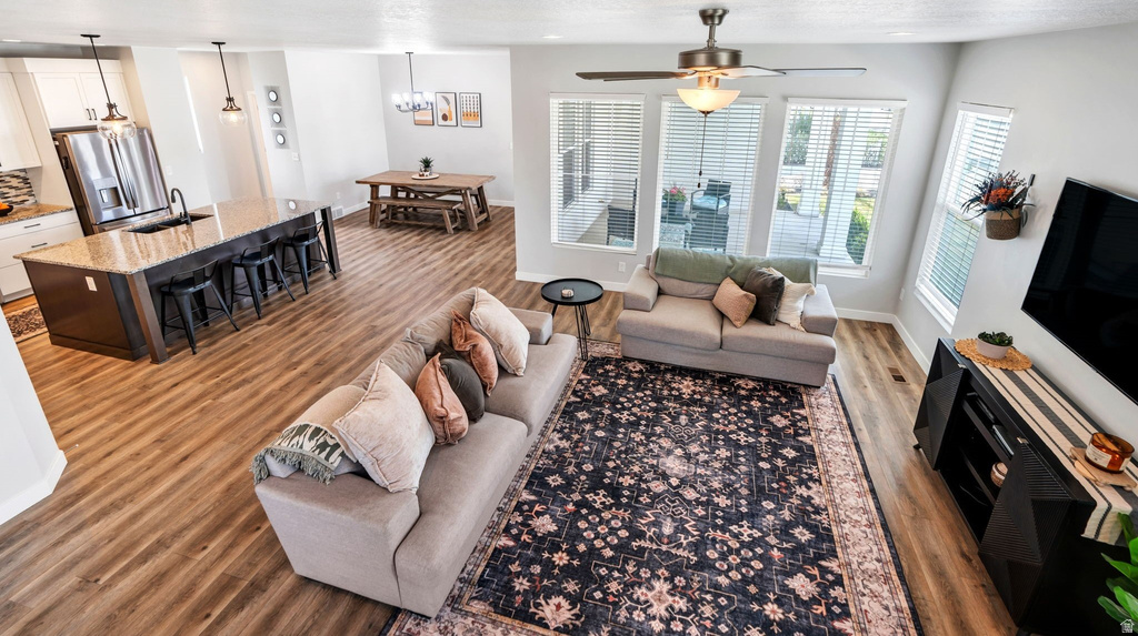 6281 W COPPER HAWK DR South Jordan, UT 84009