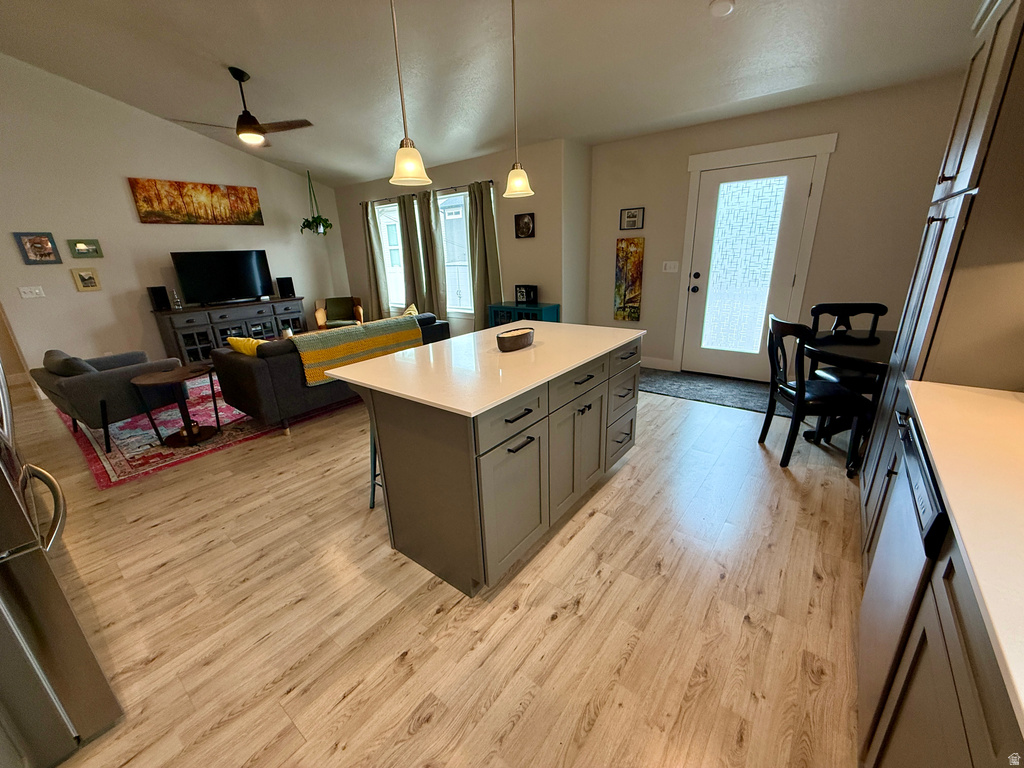 128 N FOXMOOR WAY Saratoga Springs, UT 84045