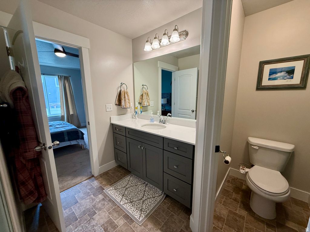 128 N FOXMOOR WAY Saratoga Springs, UT 84045