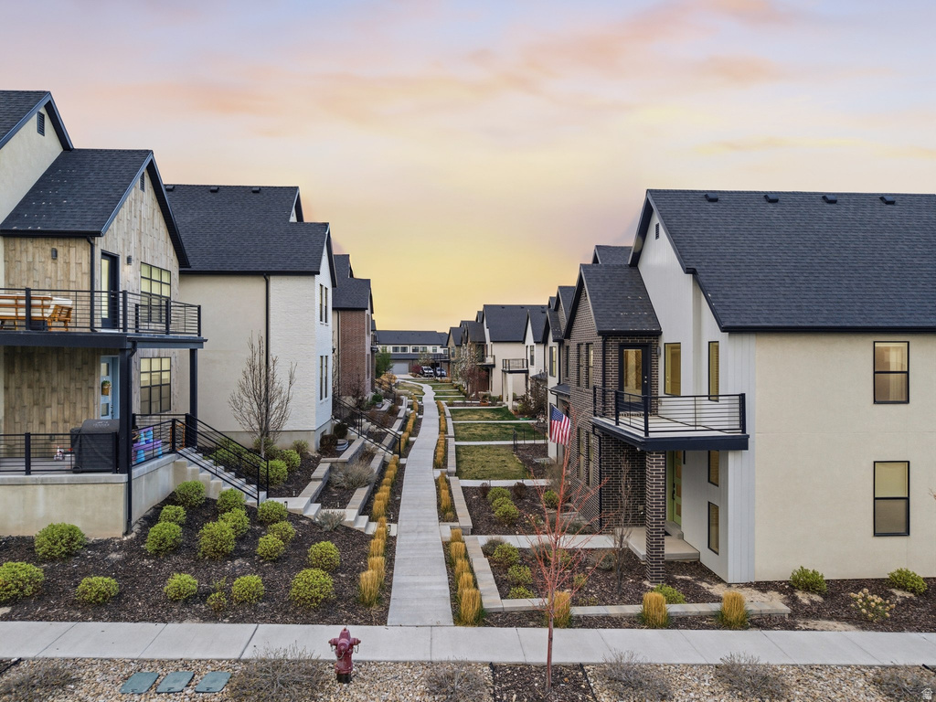 2391 N ALESUND WAY Lehi, UT 84048