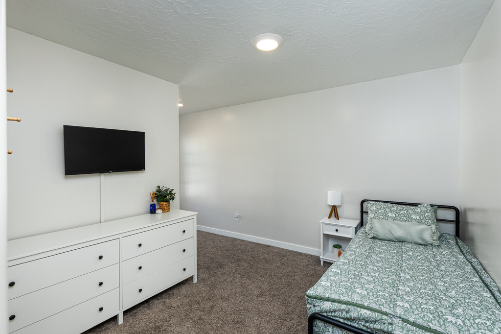 3889 S SILVER BANK DR. Magna, UT 84044