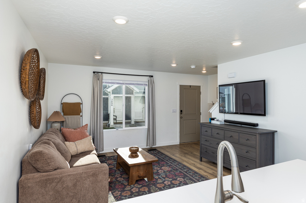 3889 S SILVER BANK DR. Magna, UT 84044