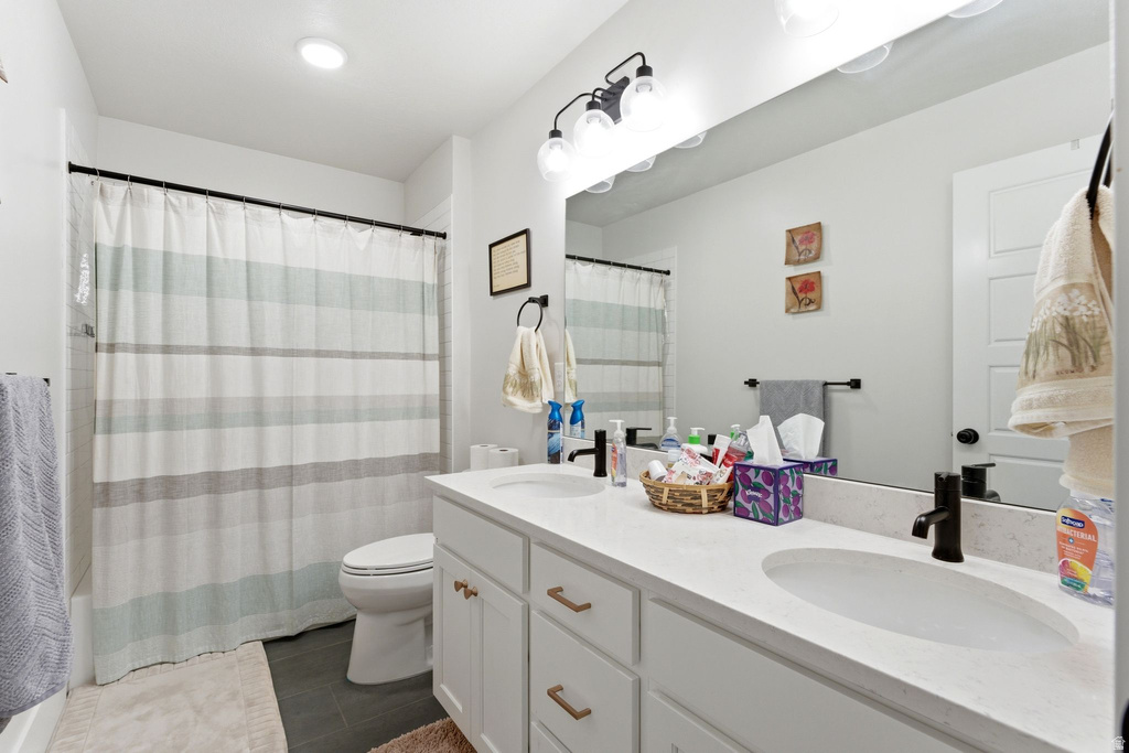 6284 W COPPER HAWK DR South Jordan, UT 84009