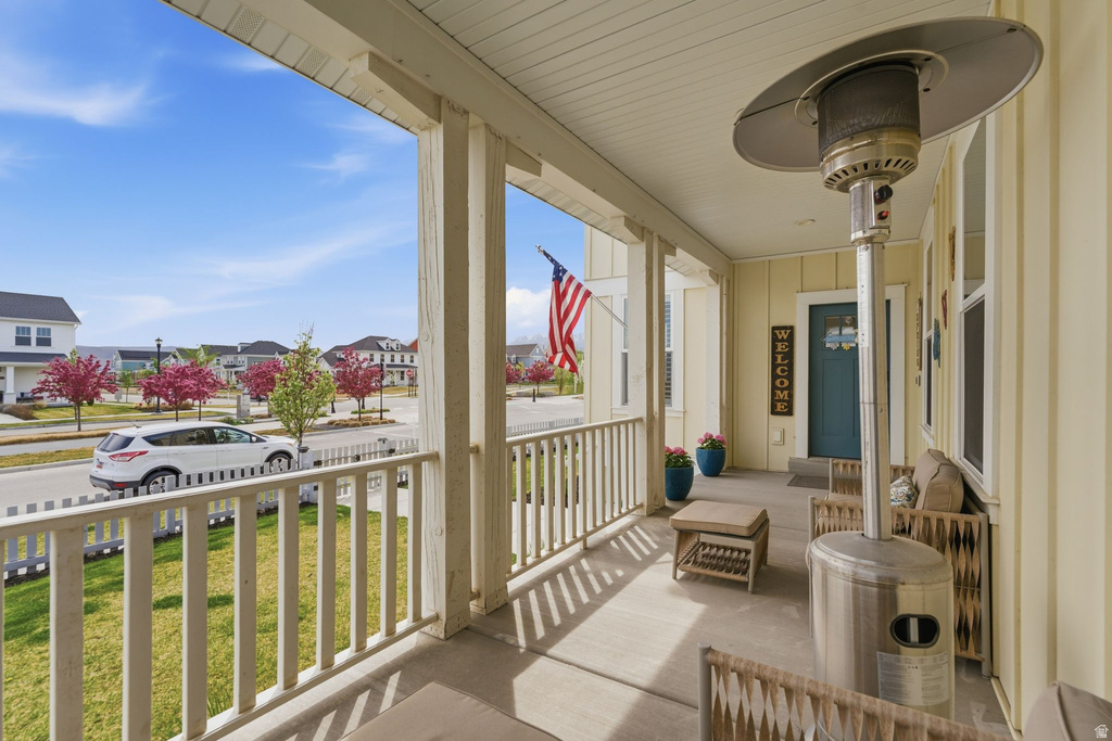 6284 W COPPER HAWK DR South Jordan, UT 84009