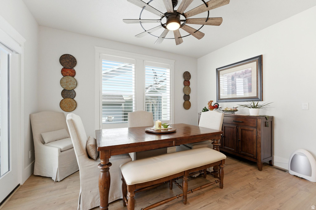 6284 W COPPER HAWK DR South Jordan, UT 84009