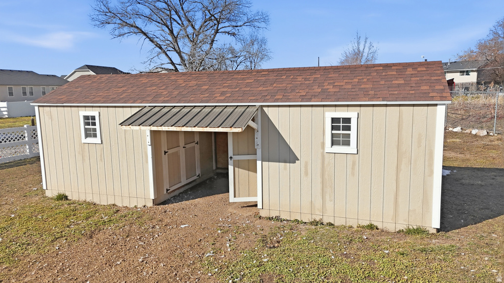 278 E LARSEN LN Harrisville, UT 84404