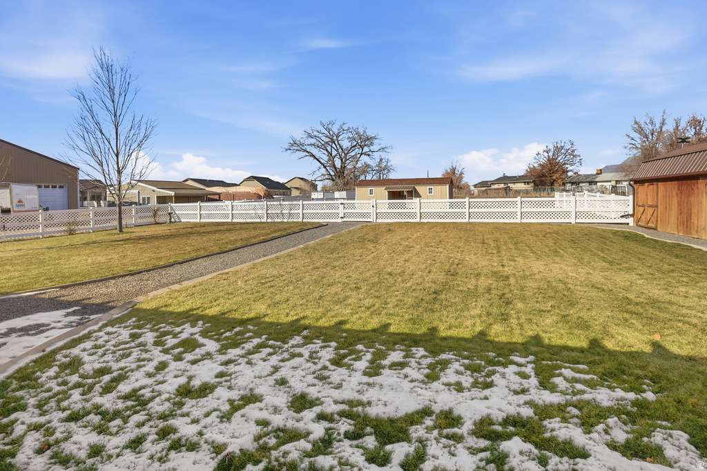 278 E LARSEN LN Harrisville, UT 84404
