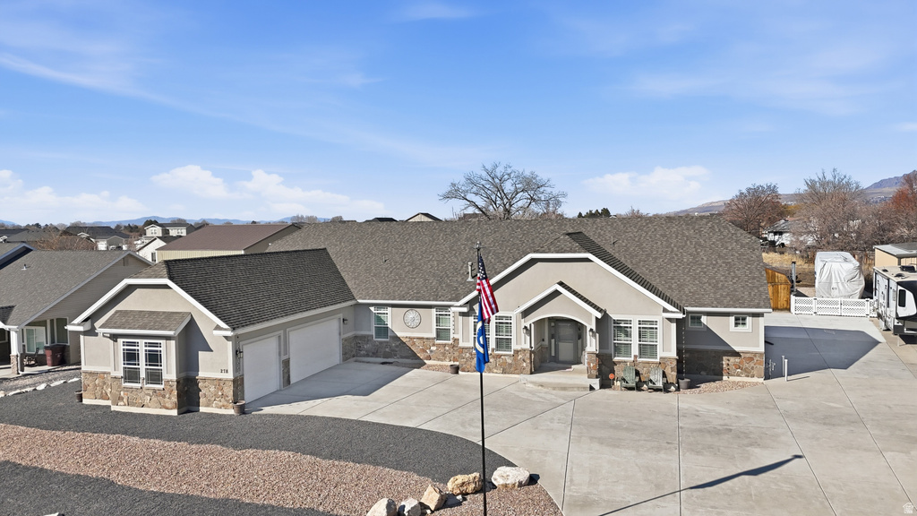 278 E LARSEN LN Harrisville, UT 84404