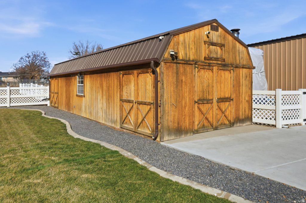 278 E LARSEN LN Harrisville, UT 84404