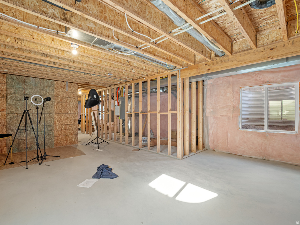 11517 S PEBBLE POND 6937 South Jordan, UT 84009