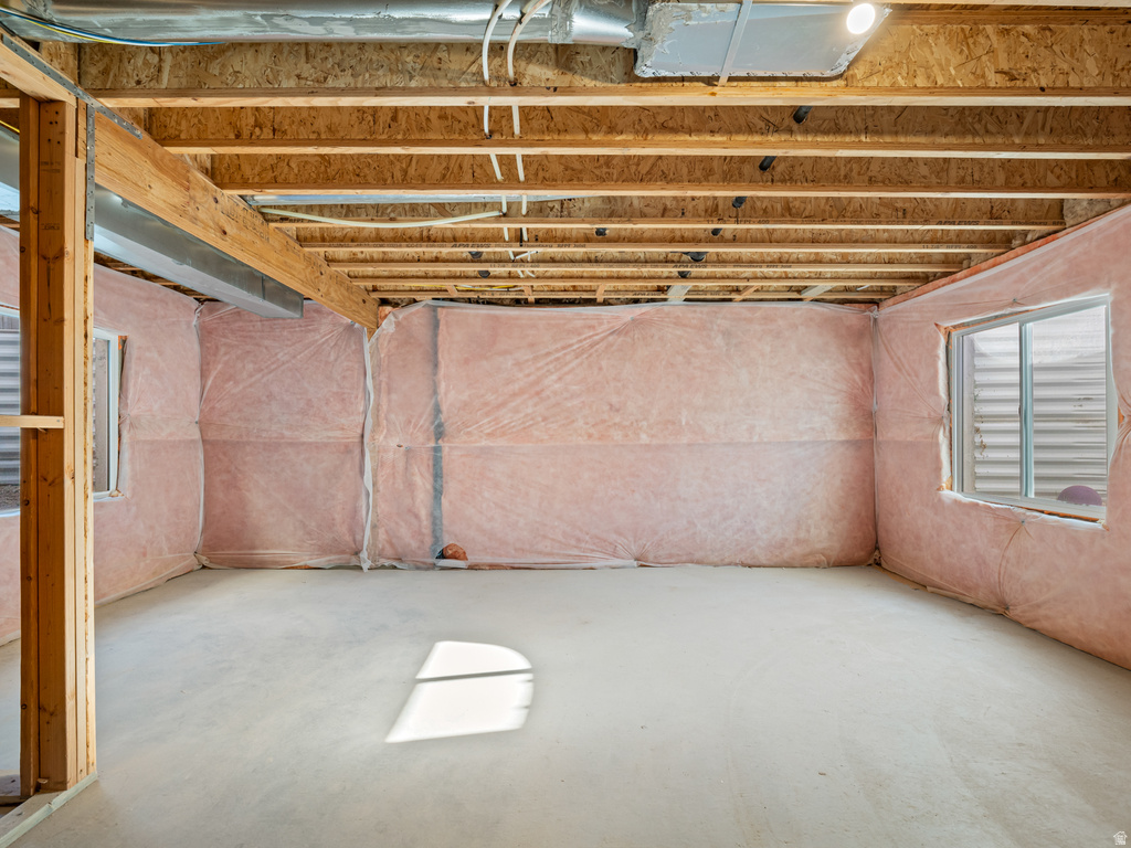 11517 S PEBBLE POND 6937 South Jordan, UT 84009